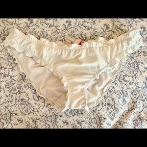 Victoria’s Secret swim ruffle bottoms